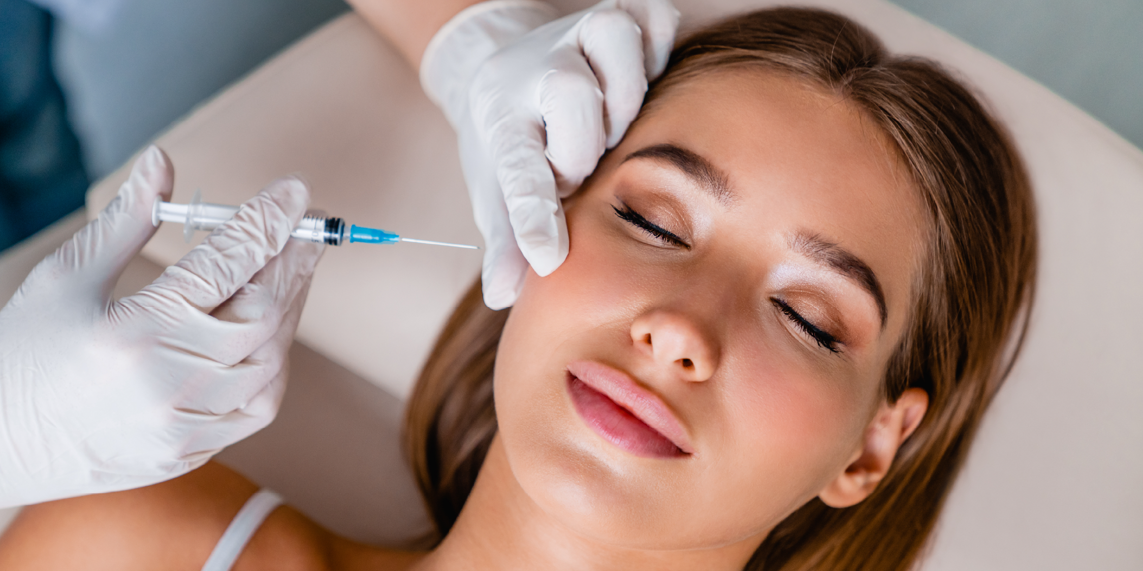 doctor administering cosmetic injectables 